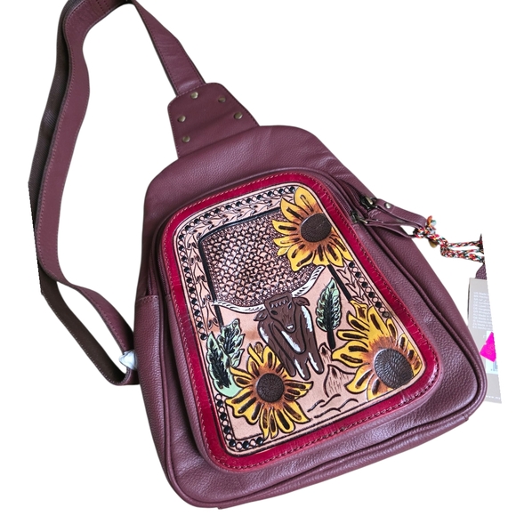 Myra Bag Leather Sling Bag With Steer And Sunflowers! Absolutely Beautiful! - Picture 3 of 9